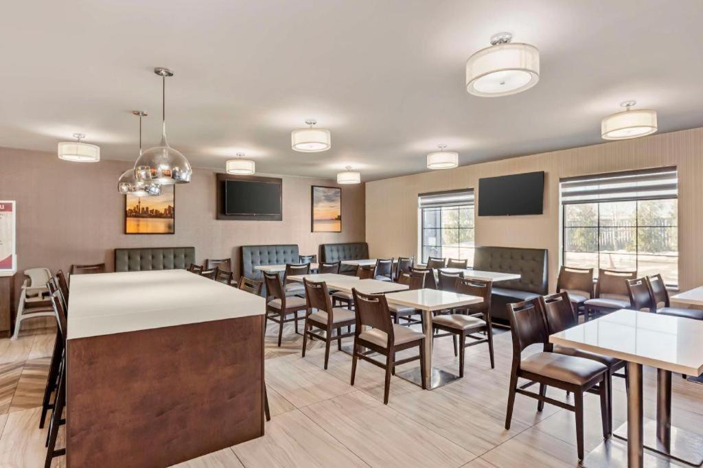 Best Western Plus Executive Inn Toronto Ngoại thất bức ảnh
