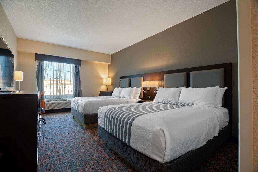 Best Western Plus Executive Inn Toronto Ngoại thất bức ảnh