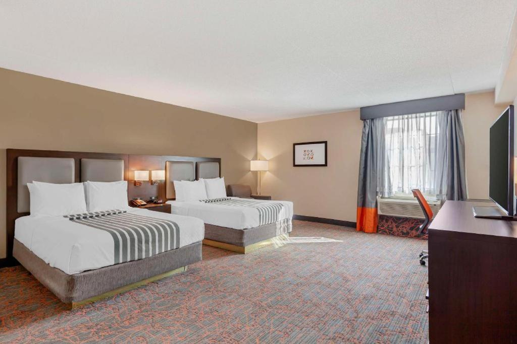 Best Western Plus Executive Inn Toronto Ngoại thất bức ảnh